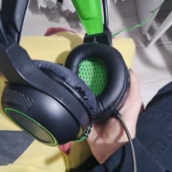 Kulaklık Pedlerinin Kısa Sürede Soyulması Ve Garanti Talebi