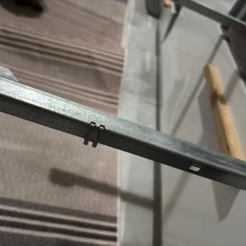 Plastik Tırnakların Kırılması Nedeniyle Yedek Parça Talebi