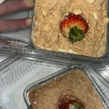 Küflü Magnolia Tatlıları Ve Hijyen Endişesi