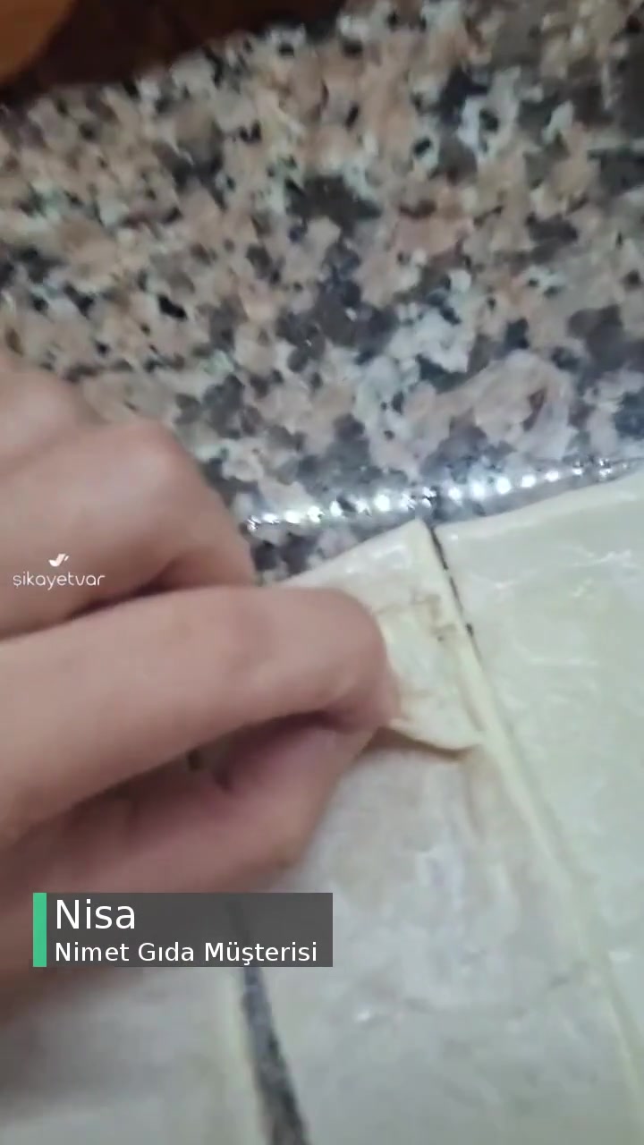 Nimet Milföyden Jelatin Çıktı videonun kapak resmi