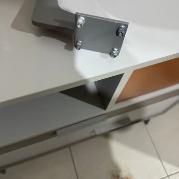 Ranzalı Genç Odası Takımının Alt Demirleri Çöktü Ve Servis İlgisizliği