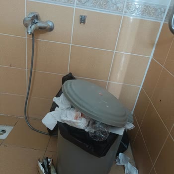 Gazi Yaşargil Eğitim Araştırma Hastanesi Hijyen Sorunu!