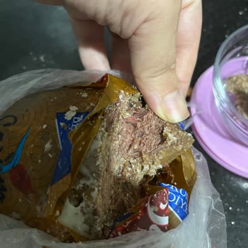 Kavurma Etinde Çiğ Kalan Yabancı Madde Ve Gıda Güvenliği Endişesi