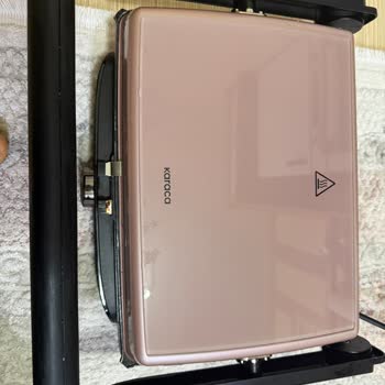 Karaca Tost Makinesinin Kolu İlk Kullanımda Kırıldı, Yetkili Yardım Vermedi