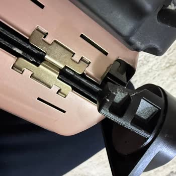 Karaca Tost Makinesinin Kolu İlk Kullanımda Kırıldı, Yetkili Yardım Vermedi