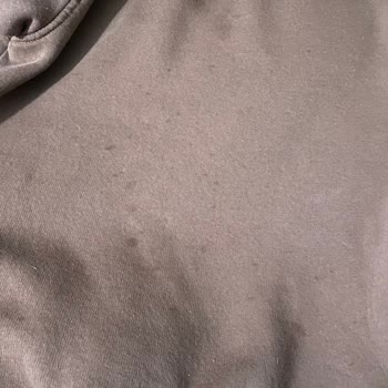 Arçelik Kurutma Makinesinde Eko Programı Sonrası Çamaşır Lekeleri Garanti Kapsamında Onarım Talebi