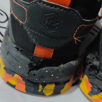 Ayakkabının Arka Tabanı Bir Hafta Kullanımda Soyuldu, Kullanıcı Hatası İddiası Kabul Edilemiyor