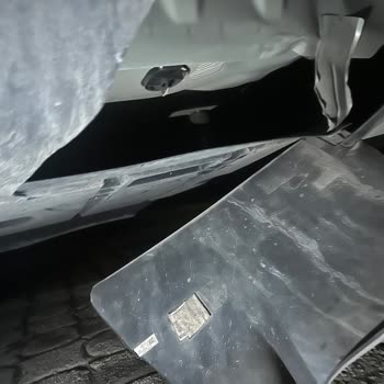 Araç Onarımında Altı Haftalık Parça Beklemesi Ve Bilgi Eksikliği