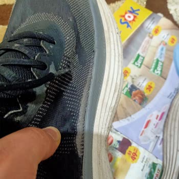 Kısa Sürede Yan Kısmı Açılan Skechers Ayakkabısı İçin Değişim Talebi