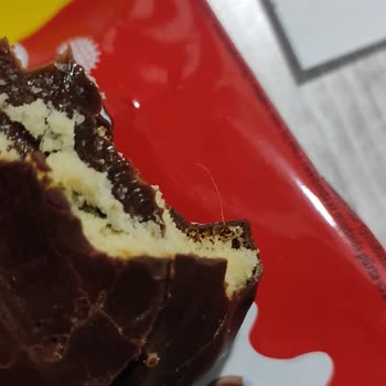 Eti Petito Kekinde Kıl Bulunması Hijyen Sorunu Ve Güven Sarsıntısı