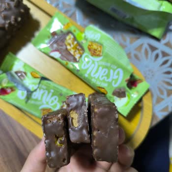 A101'de Satın Alınan Apple Pie Bar Mülk Chocolate Ürünlerinin Boyut Farklılığı