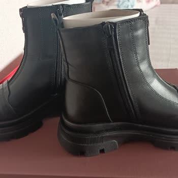 Ayakkabının Konforsuzluğu Ve Mağazanın Sorumluluk Reddi