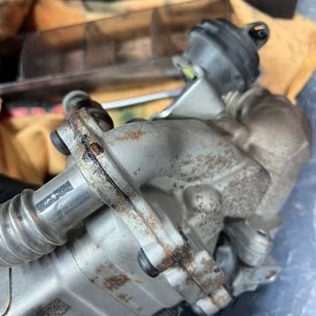 Soğutucu Sızıntısı Ve Yangın Riski İçin Ücretsiz Parça Değişimi Talebi