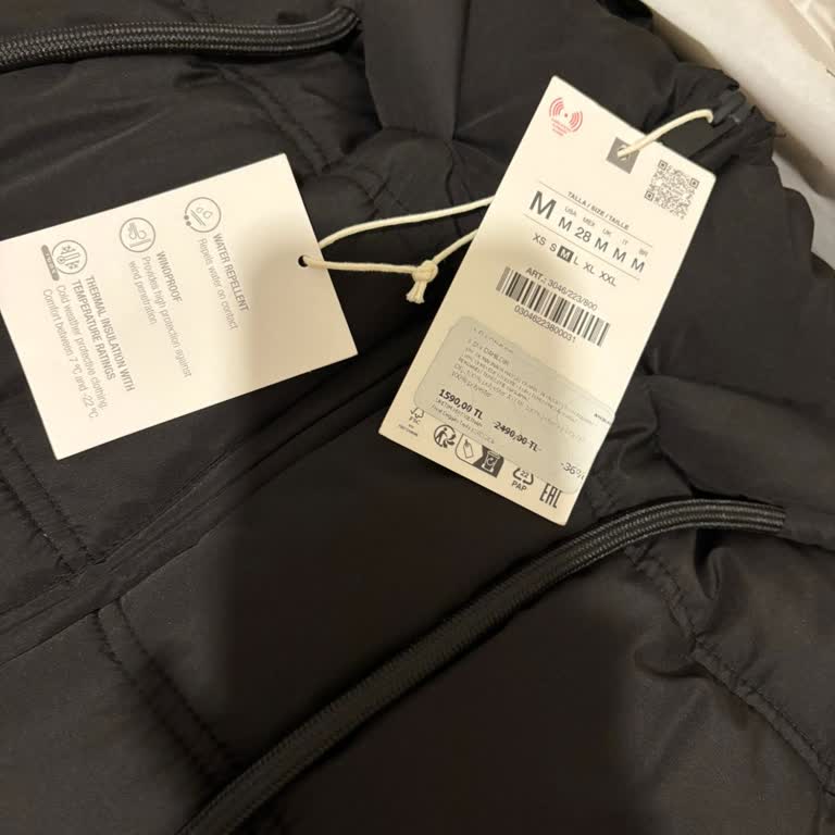 Zara’dan Yanlış Beden Ve İndirimli Fiyat Kaybı İçin Çözüm Talebi