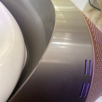 Dyson Hava Temizleyicim Servis Sonrası Kırık Ve Çizik Şeklinde Döndü