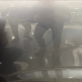 Renault Teslimde Çizik Bulunan Sıfır Araç İçin Acil Değişim İsteği