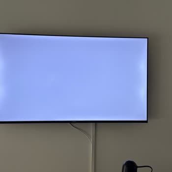 Hi-Level Televizyonda Işık Sızması Sorunlu TV İçin İade Reddi