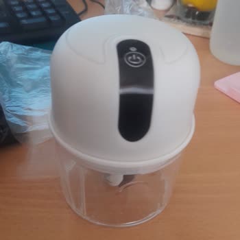 Şarjlı Doğrayıcı İlk Kullanımda Çalışmadı Destek Bulamıyor Ve İade İstiyorum