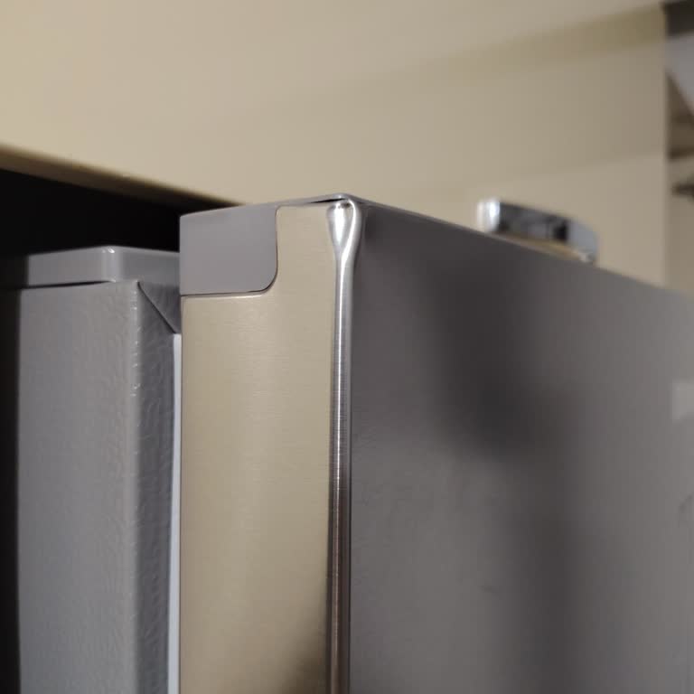 Kurulumda Deforme Kapaklı Buzdolabı İçin Değişim Talebi