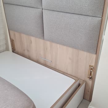 Kırılan Yatak Başlığı Ve Çocuk Güvenliği İçin Ücretsiz Değişim Talebi