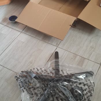 Hawk Gaming Koltuğumun Ayağı Kırıldı, Destek Yok Ve Parça Ücretini İade Talebi