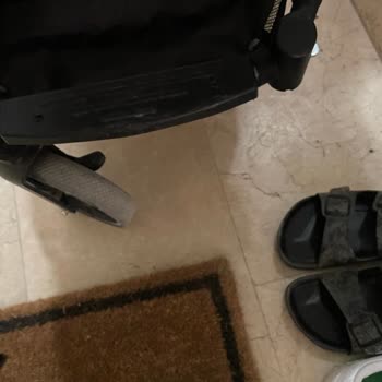 Baby2go Bebek Arabası Sürekli Arızalanıyor, Güvenlik Riski Ve Ücret İadesi Talebi