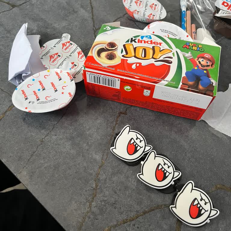 Kinder Joy Mario Üçlü Pakette Aynı Oyuncak Çıktı