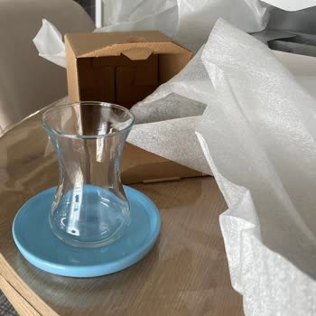 Karaca Züccaciye Çay Seti Görseldekiyle Aynı Değildi