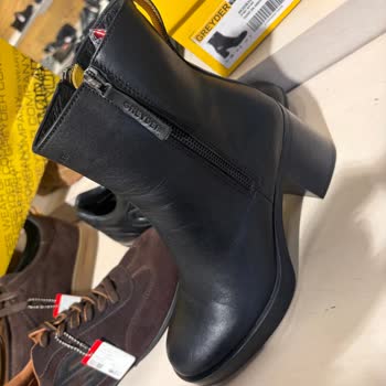 Greyder Ayak Sıkıntısı Ve Değişim Reddi: Mağaza Çözüm Sunamıyor Ve Kaba Davranıyor