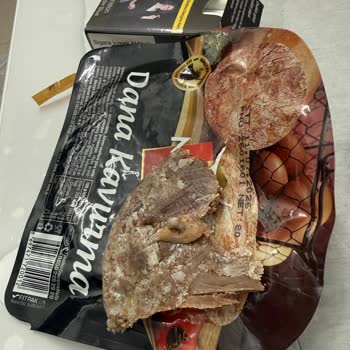 Namet Dana Kavurmasında Çıkan Sert Kemik Parçası Diş Sağlığını Tehdit Ediyor