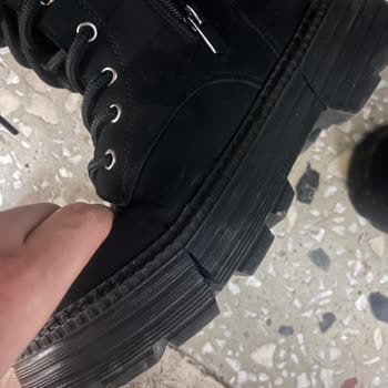 Bot Tabanı Üç Ayda Yarıldı, Üretim Hatası Ve Tam Geri Ödeme Talebi