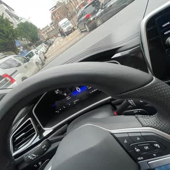 T-Roc Direksiyon Simidindeki Deformasyon Ve Çatlaklar Garanti Kapsamında Değiştirilmelidir