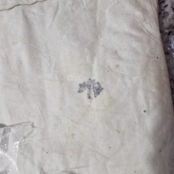 Küflü Yufka Şikayeti İftar Hazırlığında Sağlık Endişesi Ve Cevapsız Şikayet