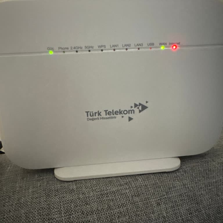 6 Gün Süren İnternetsiz Ve TV Kesintisi, 50 Çağrıda Çözüm Bulunamadı