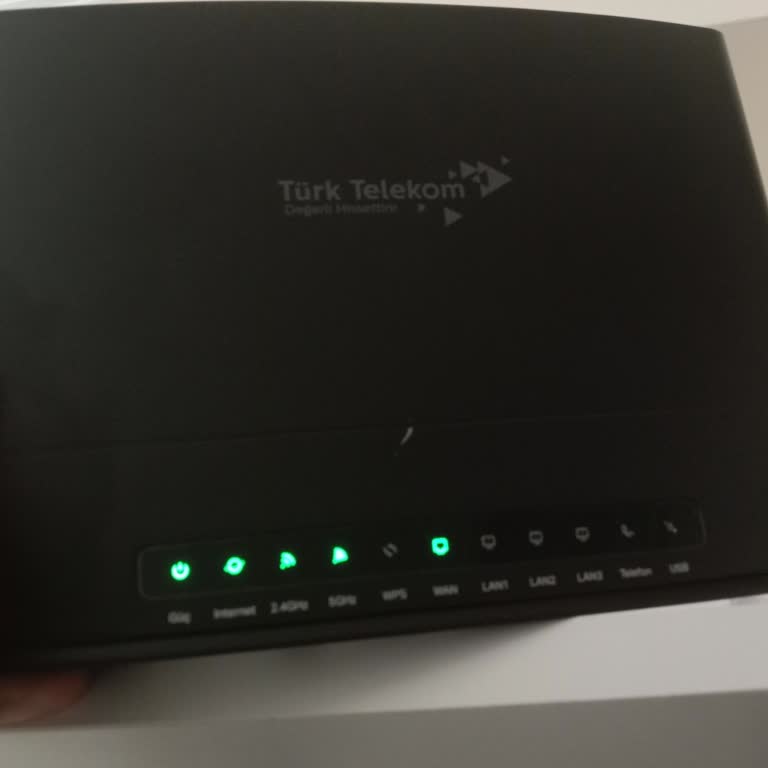 İnternet Bağlantım Sürekli Kesiliyor, Destek Yardımı Gelmiyor