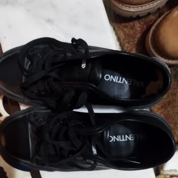 Valentino Ayakkabısının Hızlı Deformasyonu Ve Boyner'in İade Reddi