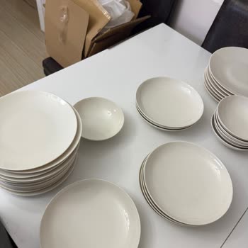 Hasarlı Tabaklar İçin Tek Değişim Reddedildi, Tüm Setin İadesi İstendi