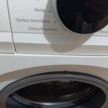 Profilo Çamaşır Makinesinde Leke Çıkarma Sorunu Ve Garanti Dışı Kapak Lastiği Ücret Talebi