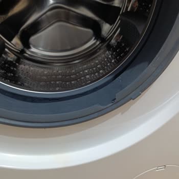 Profilo Çamaşır Makinesinde Leke Çıkarma Sorunu Ve Garanti Dışı Kapak Lastiği Ücret Talebi