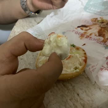 Soslar Yok Ve Marul Sert: Trendyol Saloon Burger Şubesinde Geri Ödeme Talebi