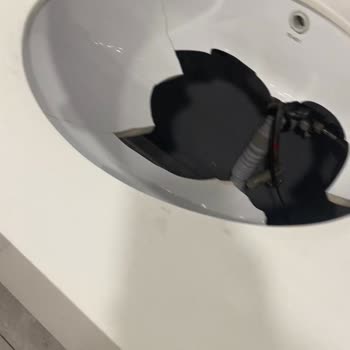 Viaport Venezia'da Aidat Ödeyen Esnaflara Temizlik Ve Güvenlik Hizmeti Sunulmuyor