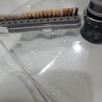 Parex Wondero Temizlik Setinde Plastik Parçada Paslanma Sorunu