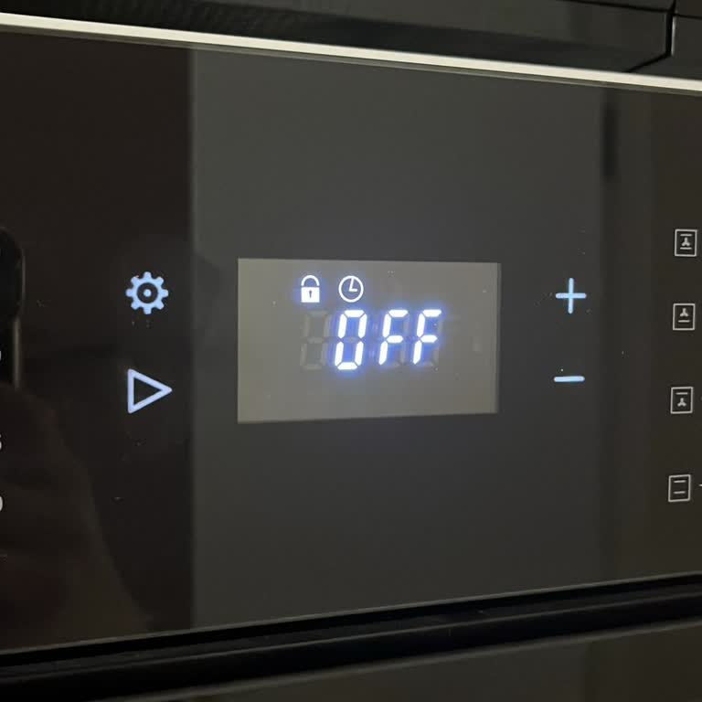 Garanti Kapsamındaki Kumtel Ankastre Fırının Ana Kart Arızası Ücretsiz Tamir Talebi