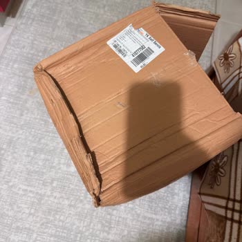 Kargo Hasarlı Koli Ve Yanlış Ürün Gönderimi Şikayeti