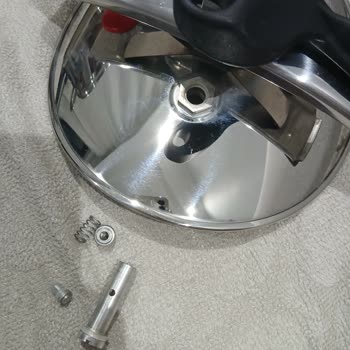 Hascevher Düdüklü Tencerenin Güvenlik Kapağı Kırıldı