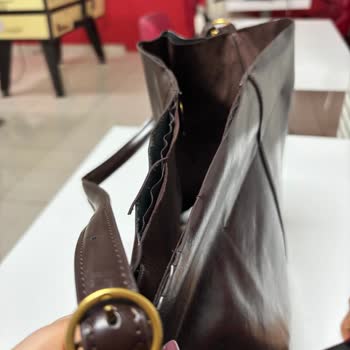 Mango Çantam İç Derisi Açıldı, Kısa Sürede Parçalandı