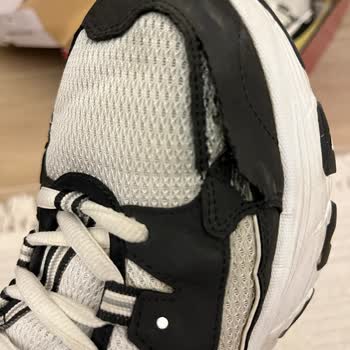 Skechers Ayakkabısının Yırtılması Ve Kayıp Gönderimi Nedeniyle Yaşadığım Mağduriyet