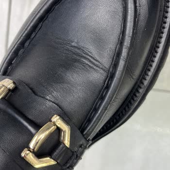 Az Kullanılmış Ayakkabının Hızlı Bozulması Ve Değişim İsteği