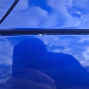 Yeni Hyundai Elantra'da Kendiliğinden Boya Atması Garantide Çözüm Talep Ediliyor