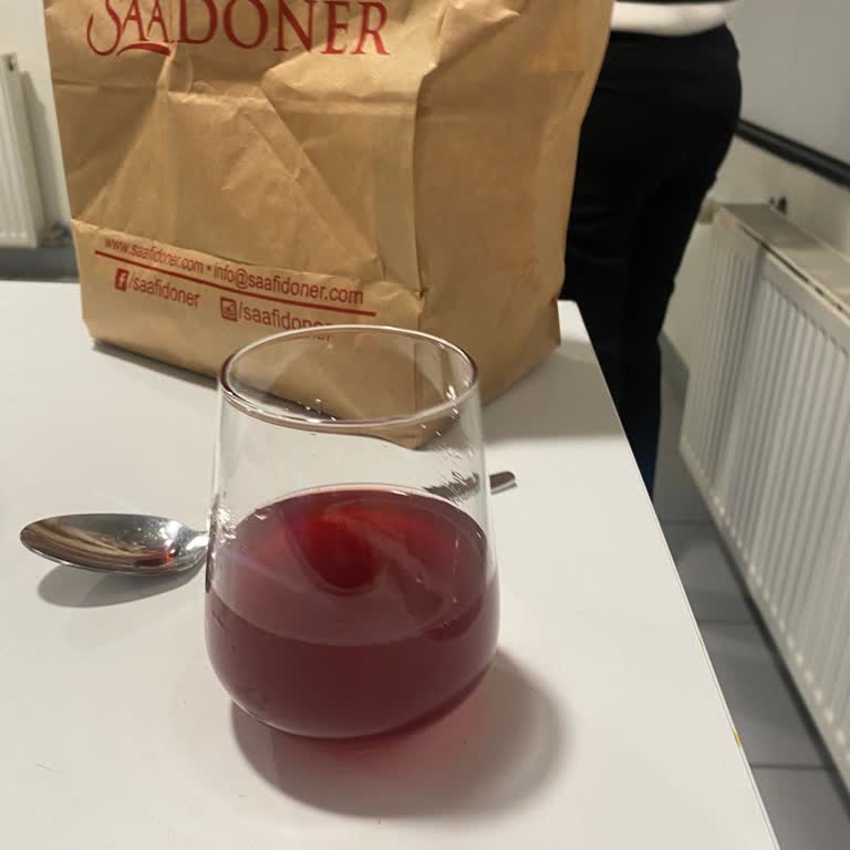 Yemeksepeti'nde Düşük Gramajlı Döner, 90 TL İade Talebi Ve Yetersiz Müşteri Hizmetleri